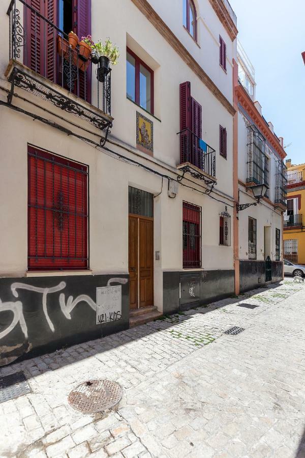 Pasaje Amores Iz. - Tranquilidad Y Vida Cultural En Centro Sevilla 4Px Buitenkant foto